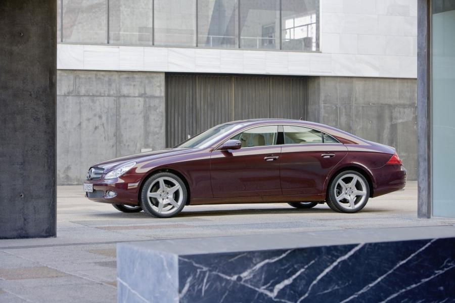  Mercedes-Benz CLS-Class 2008 года  (фото 31 из 71)